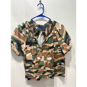 NEW SOFIA women's natalie short sleeve top in camo